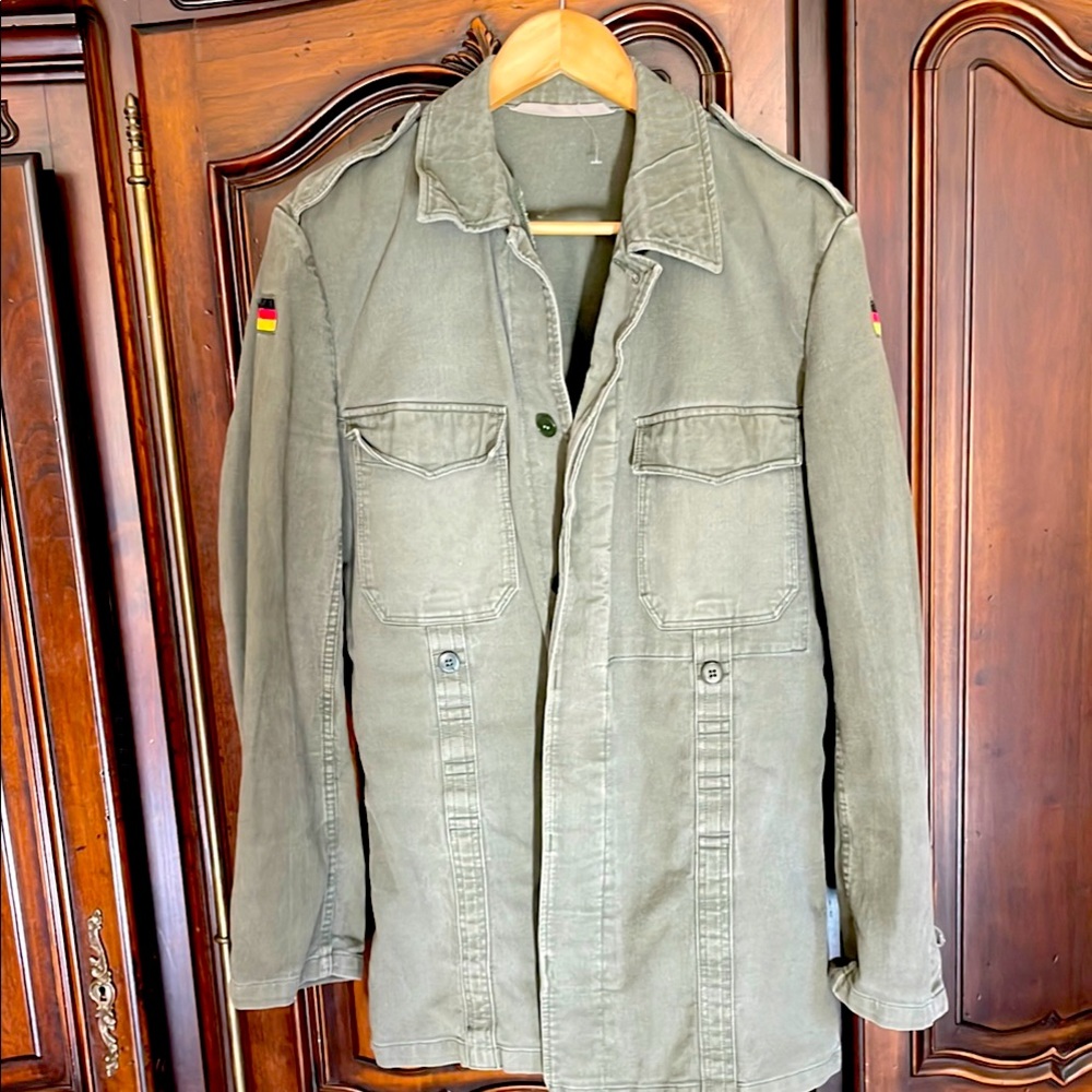 Vintage German military issued jacket. Size unknown.